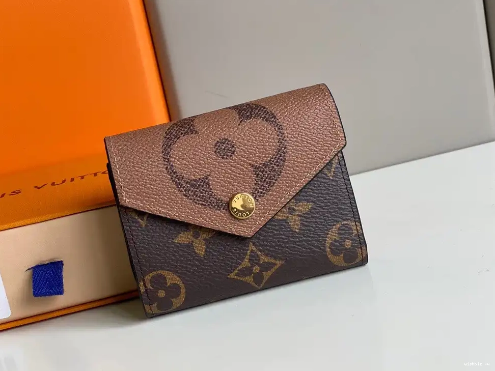WIS ZOÉ VUITTON WALLET LOUIS 0618